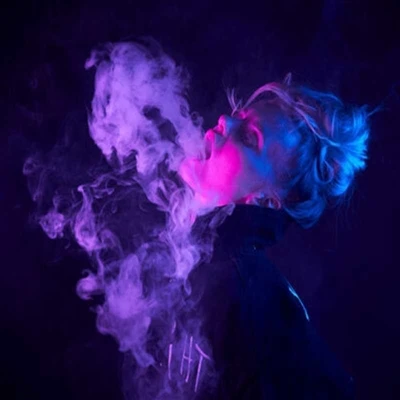 Apakah rokok elektrik untuk wanita juga cocok untuk dihisap oleh pria?